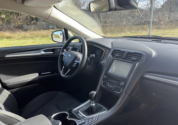 Ford Mondeo cena 55500 przebieg: 108000, rok produkcji 2016 z Bardo małe 154